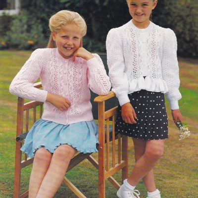 4906 KNITTING PATTERN