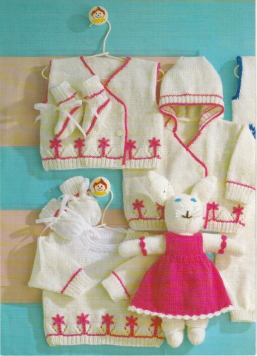 8766 KNITTING PATTERN