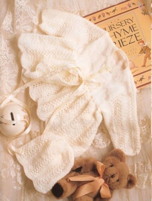 985 KNITTING/CROCHET BOOK