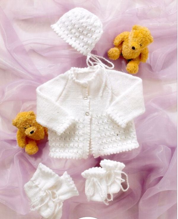 B40 KNITTING PATTERN