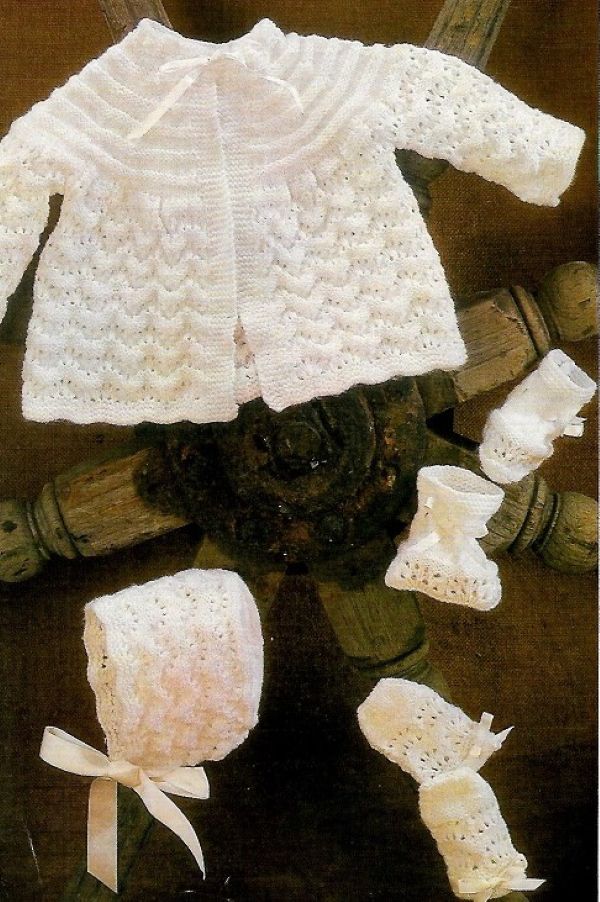 8262 VINTAGE KNITTING PATTERN